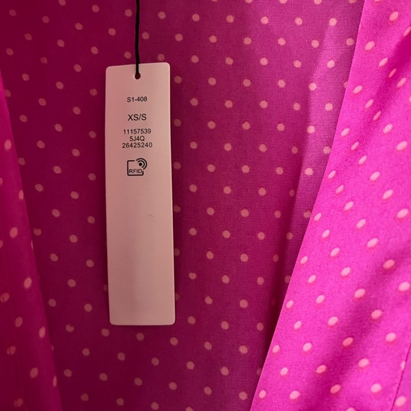 NWT Victorias Secret Short Pink Polka Dot Satin Robe XS/S - Picture 4 of 6